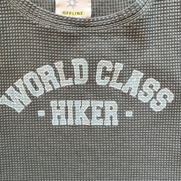 NWOT! Offline by Aerie crop top, size medium - Picture 9 of 14